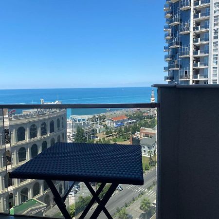 Orbi Sea Tower Apartment バトゥーミ エクステリア 写真